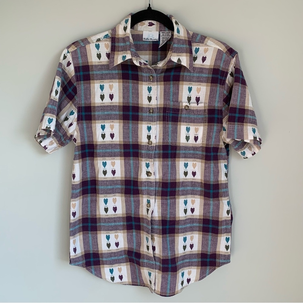 Bobbie Brooks Cute Heart Pattern Short Sleeve Button Down